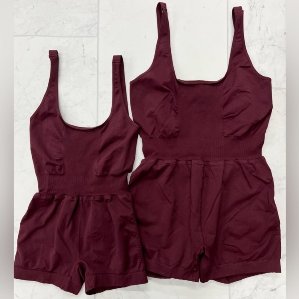 NWOT GOOD KARMA RUNSIE